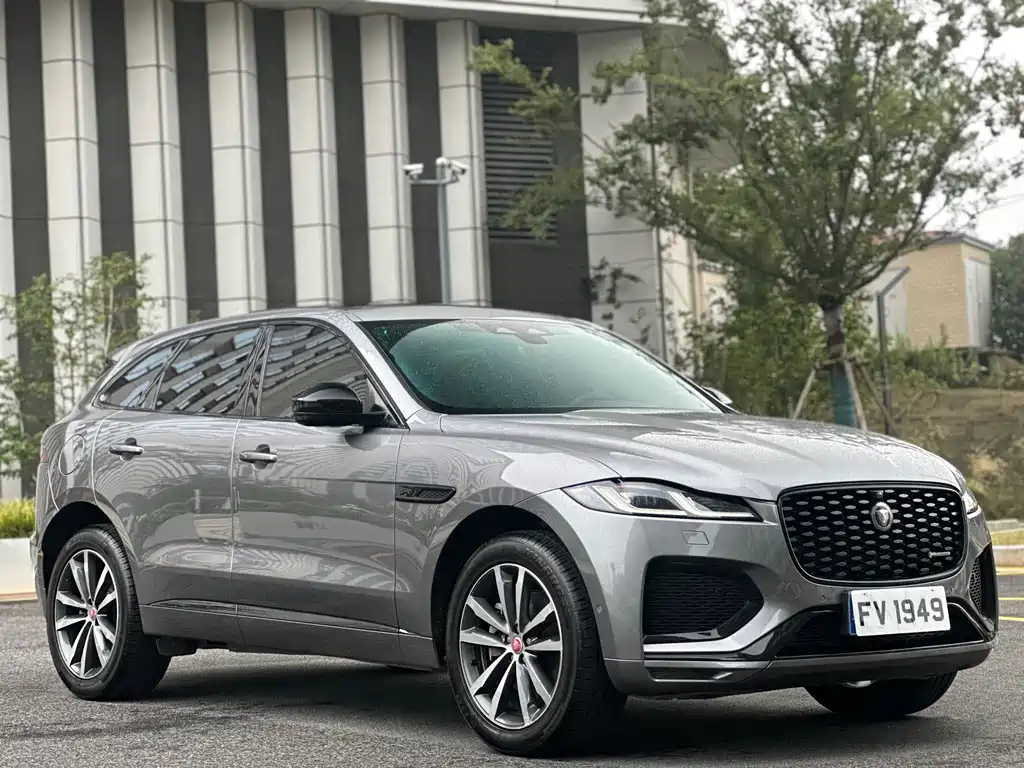 Jaguar F-PACE — миниатюра 3