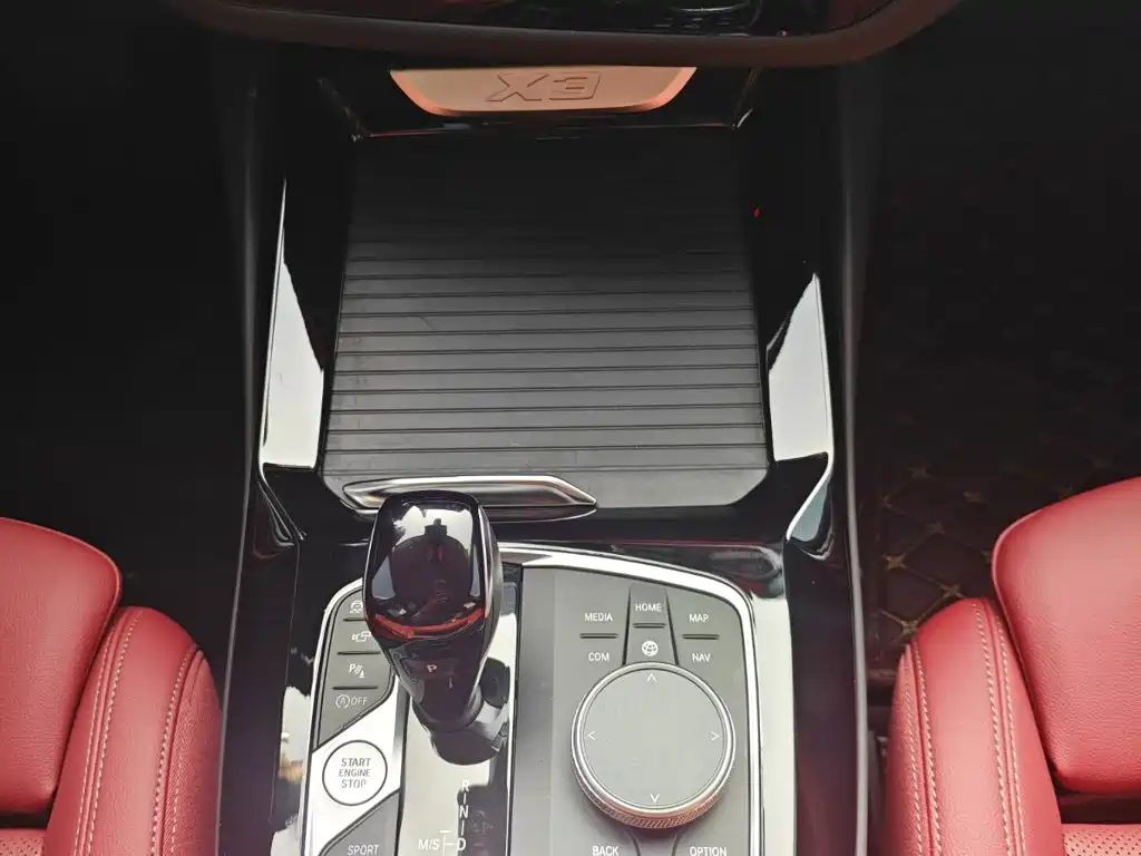 BMW X3 — миниатюра 13
