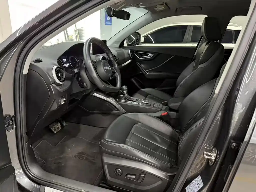 Audi Q2L — миниатюра 4