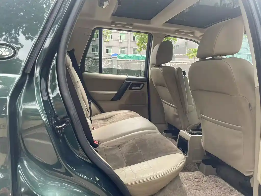 Land Rover Freelander 2 — миниатюра 12