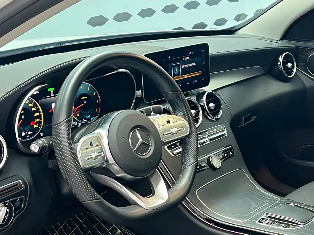 Mercedes-Benz C-Class — миниатюра 5