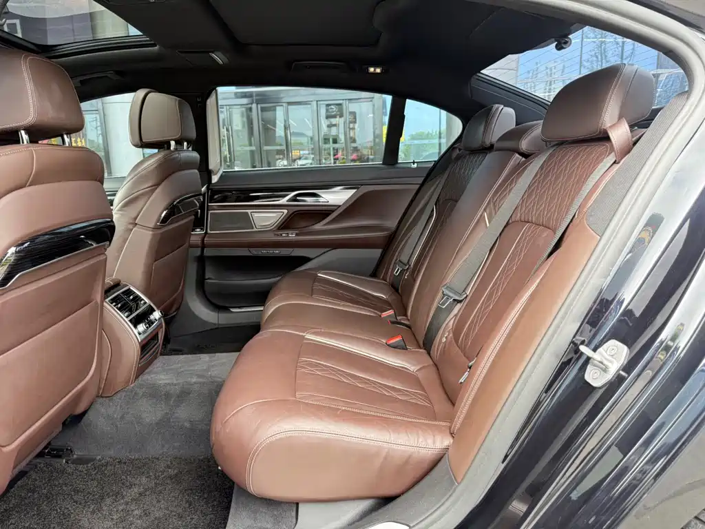 BMW 7 Series 7 2019 730Li M Sport