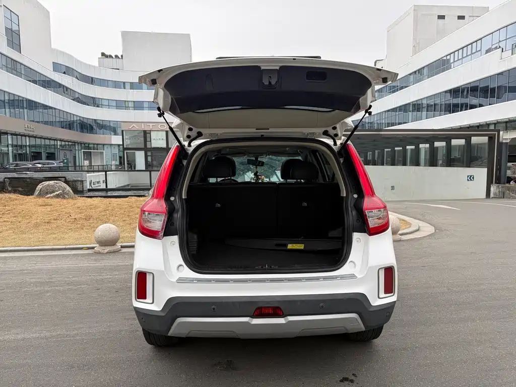 GEELY AUTOMOBILE VISION X6