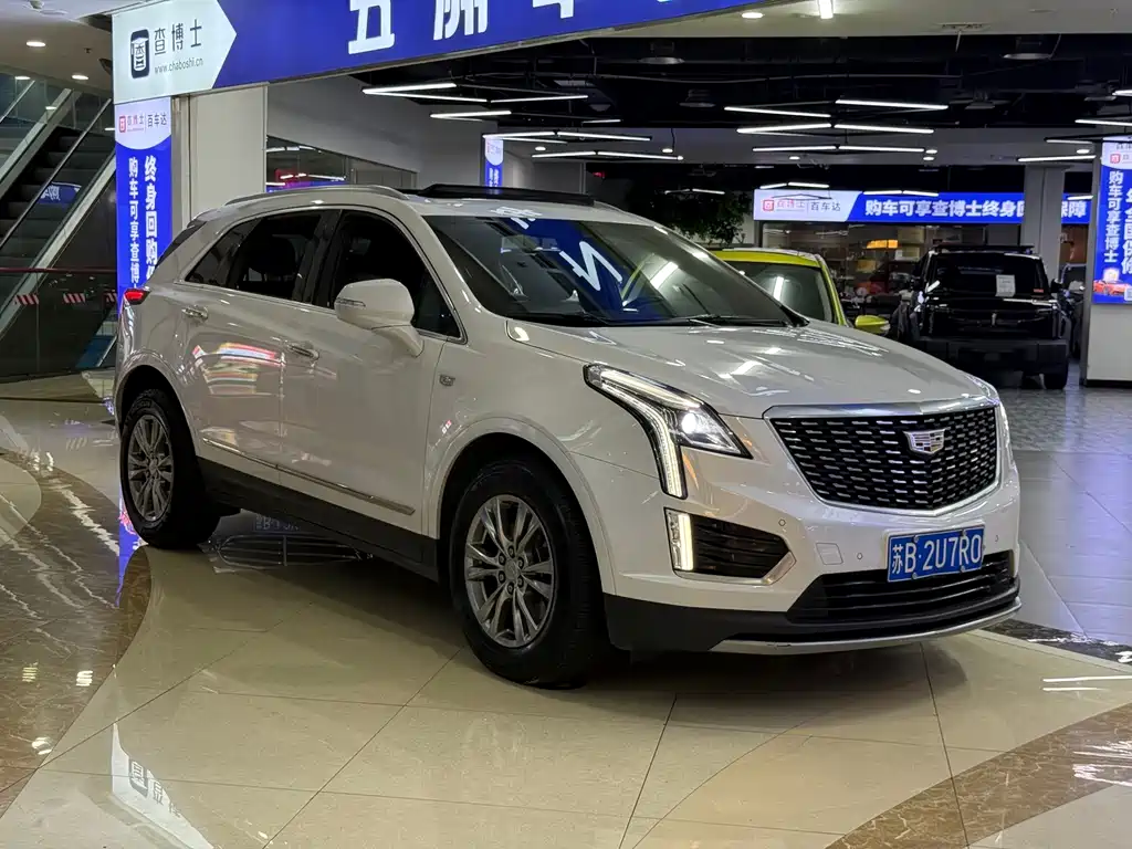 Cadillac XT5 — миниатюра 3