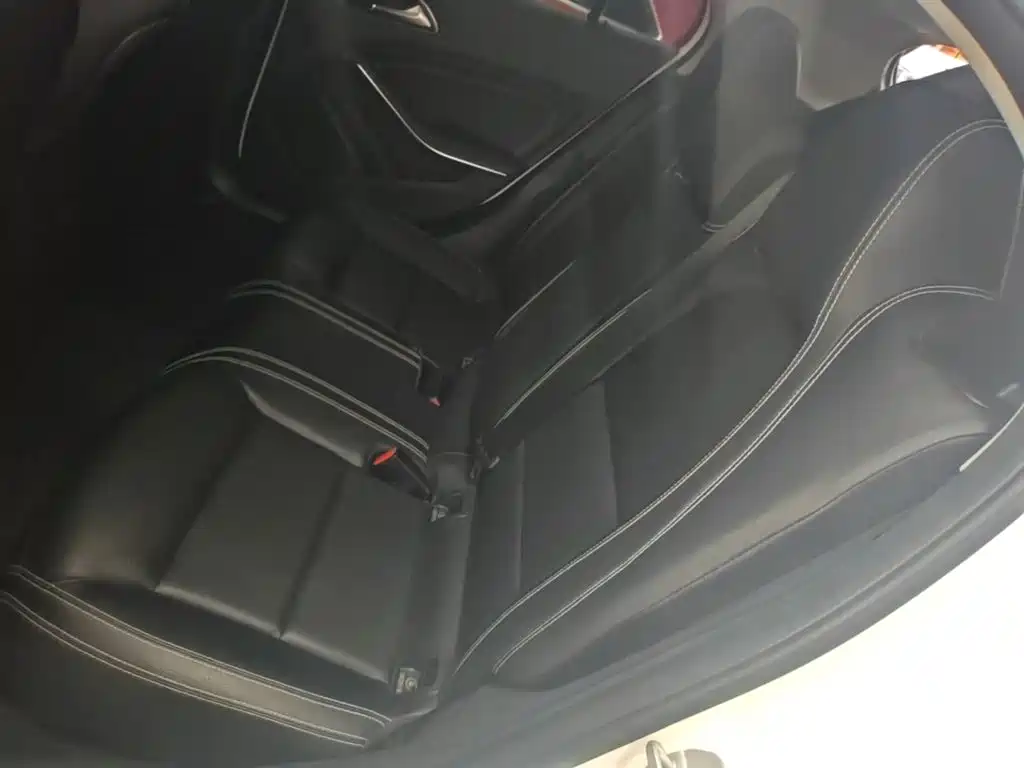 Mercedes-Benz GLA — миниатюра 17