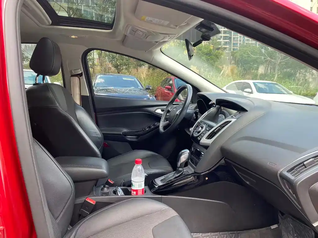 Ford Focus — миниатюра 4