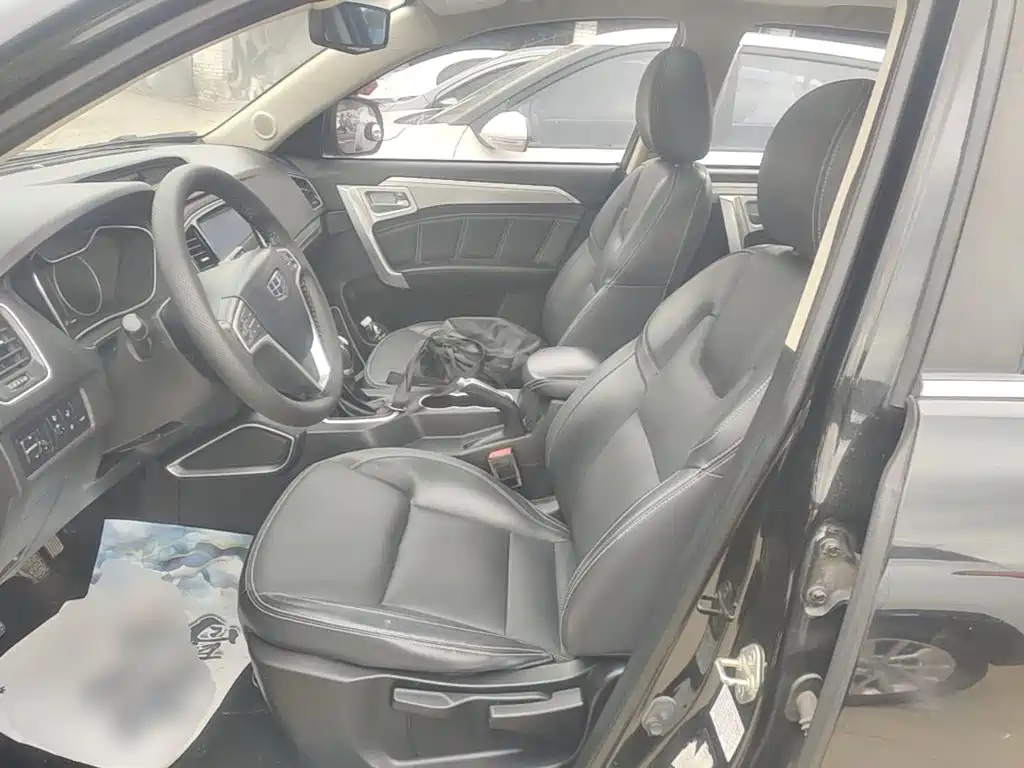 Geely Vision X6 — миниатюра 15