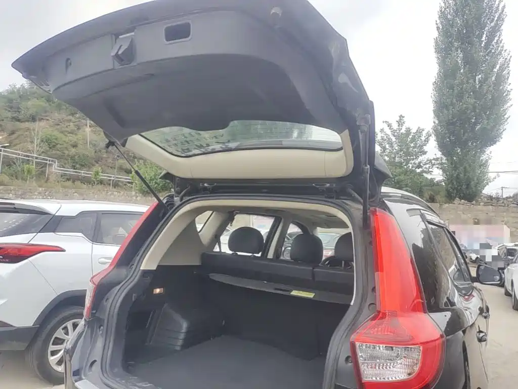 Geely Vision X6 — миниатюра 19