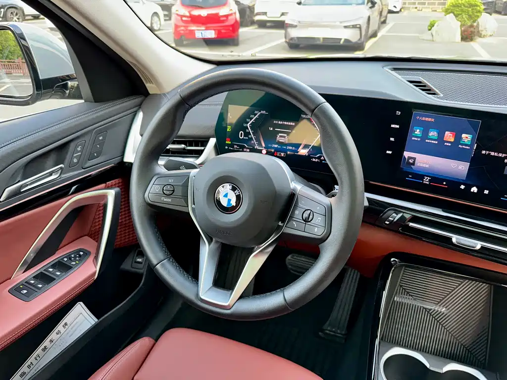 BMW X2 (Import) — миниатюра 15