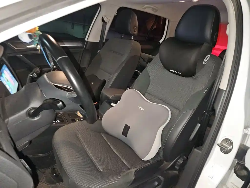 Volkswagen Golf — миниатюра 16