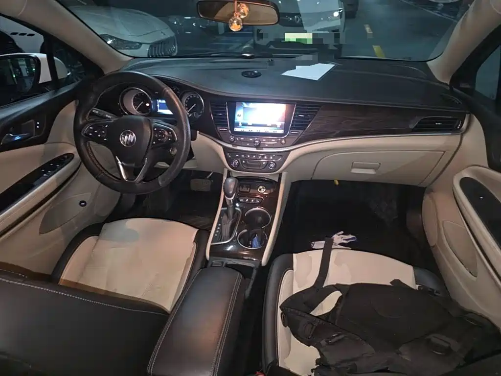 Buick Verano — миниатюра 10