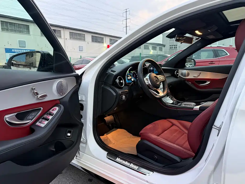 MERCEDES-BENZ C CLASS