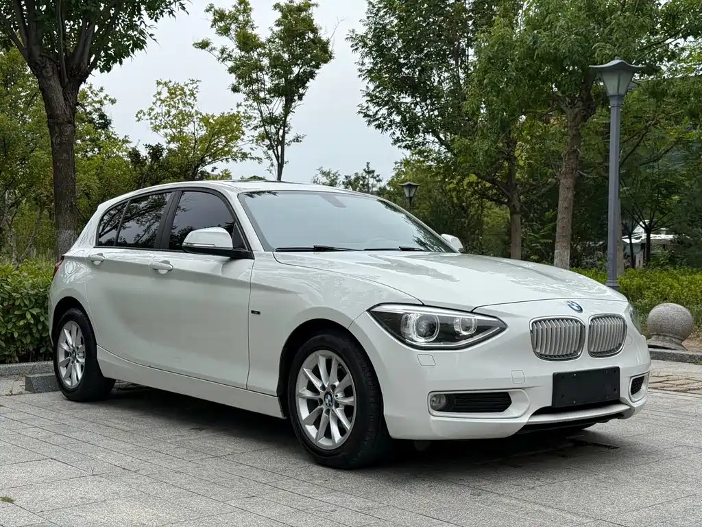 BMW 1 Series (Import) — миниатюра 3