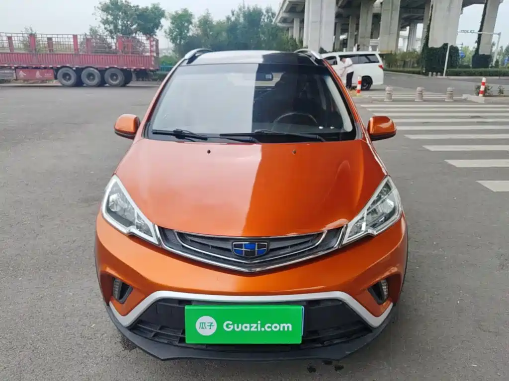 Geely Vision X1 — миниатюра 3