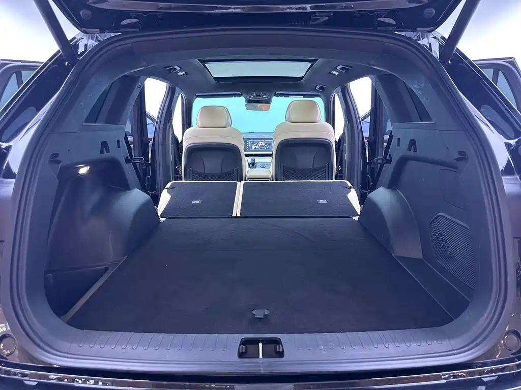 Geely Xingyue L — миниатюра 30