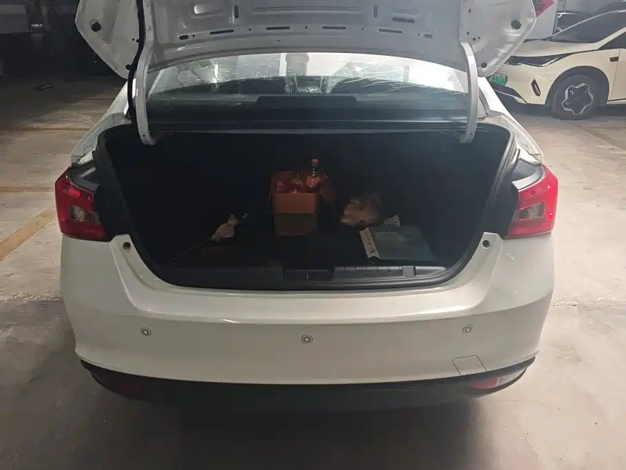 Chery Arrizo 5 — миниатюра 4