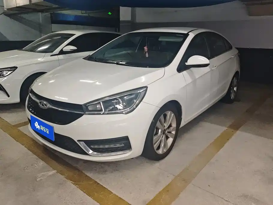 Chery Arrizo 5