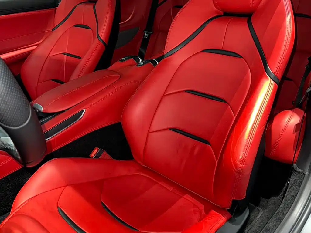 Ferrari GTC4Lusso — миниатюра 19