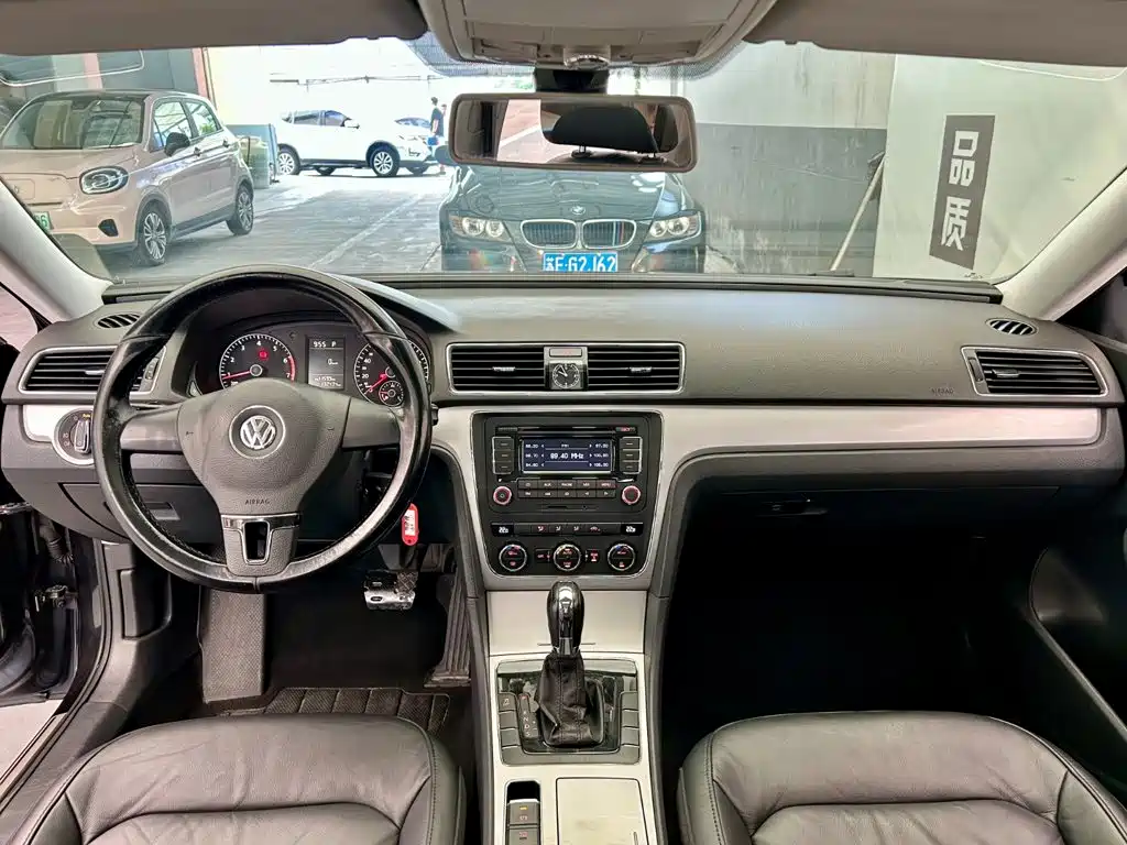 Volkswagen Passat — миниатюра 8