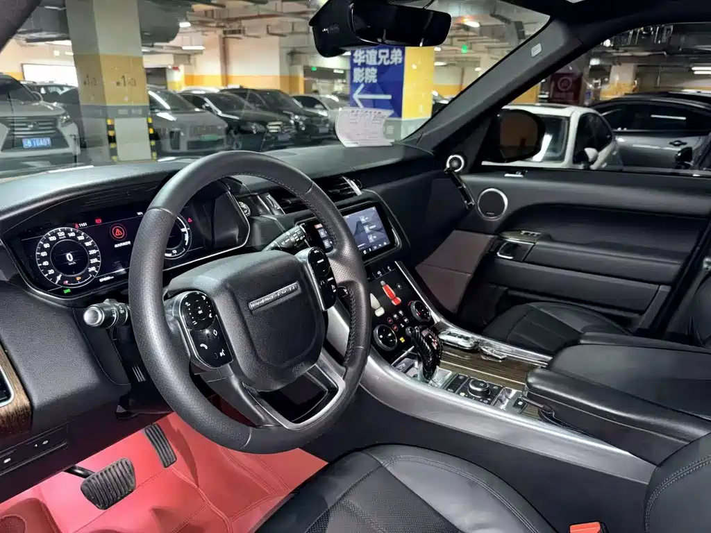Land Rover Range Rover Sport PHEV P400e, фото 9