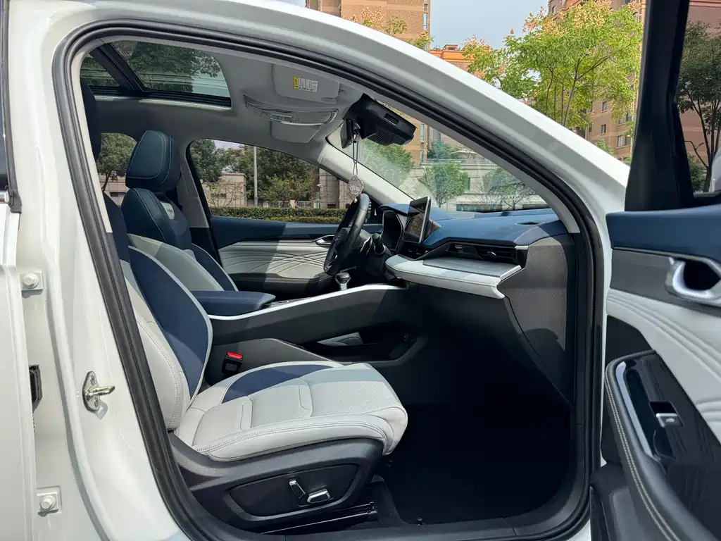 Geely Xingrui — миниатюра 7