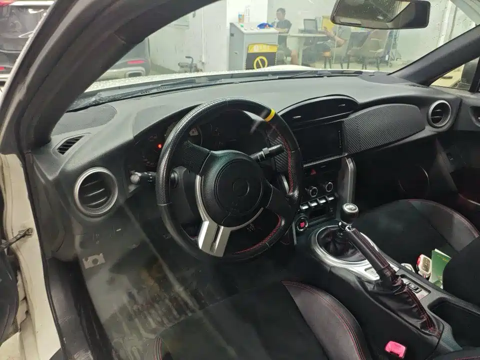 Toyota 86 — миниатюра 3