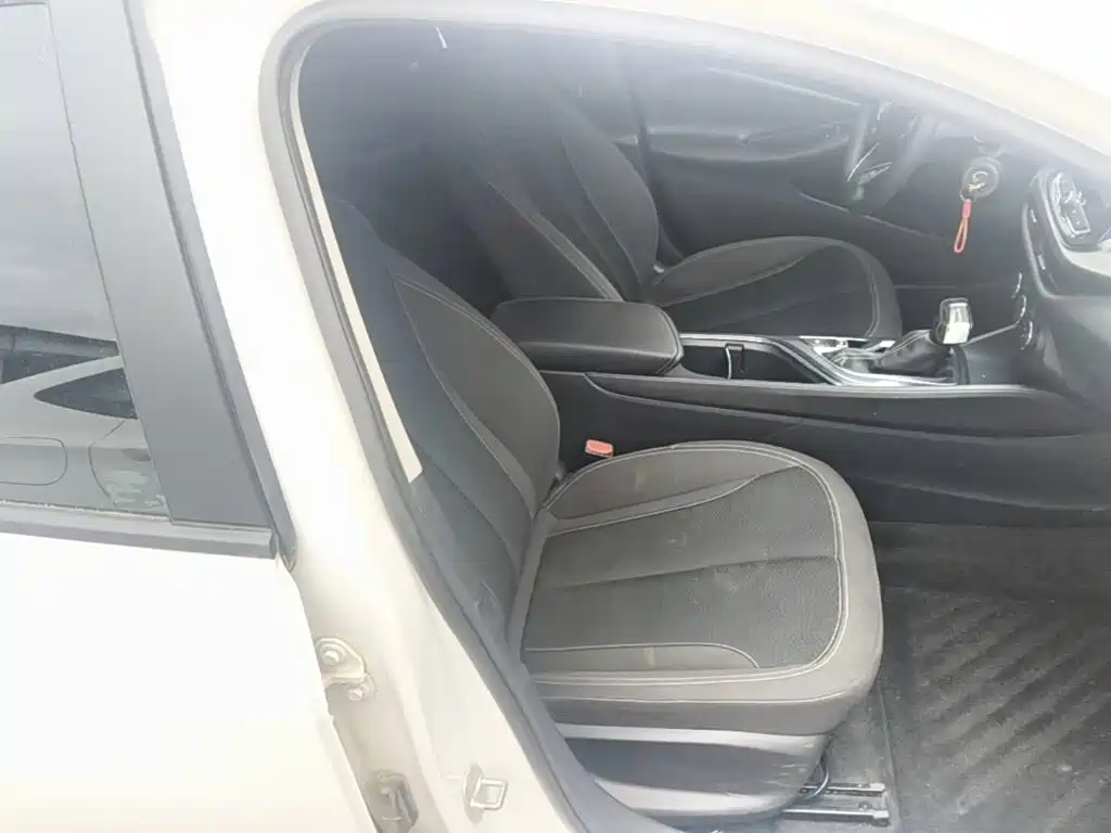 Buick Verano — миниатюра 25