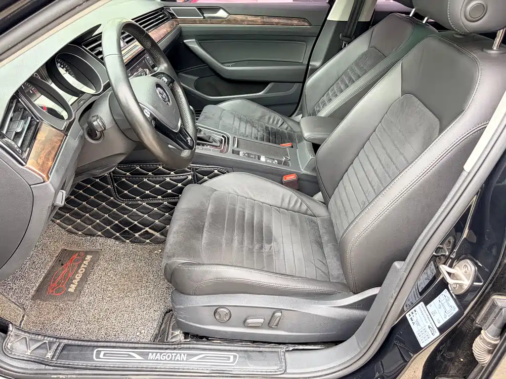 Volkswagen Magotan 2018 330TSI DSG Luxury