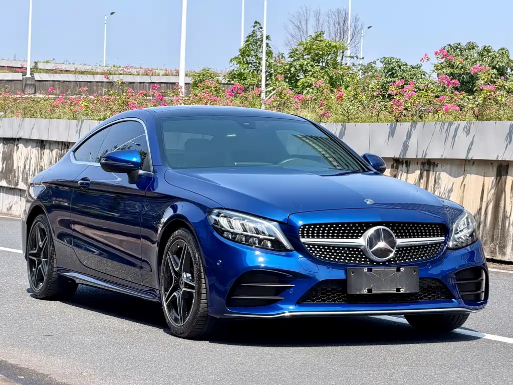 Mercedes-Benz C-Class (Import) — миниатюра 3