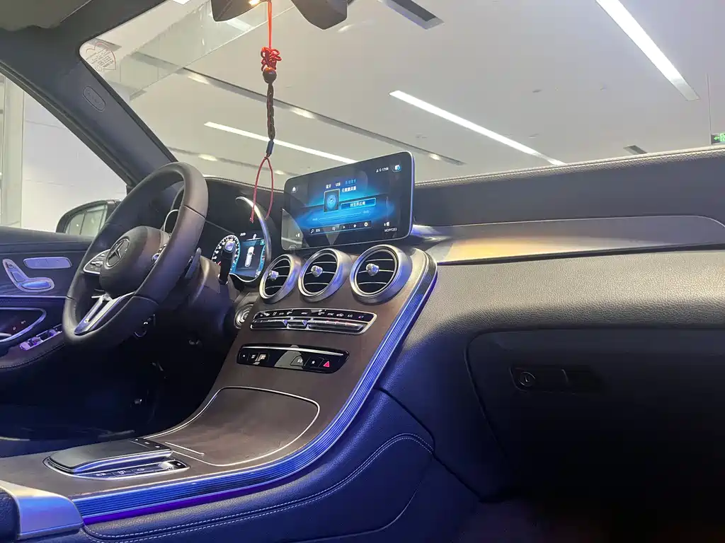 Mercedes-Benz GLC 2020 GLC 260 L 4MATIC Luxury