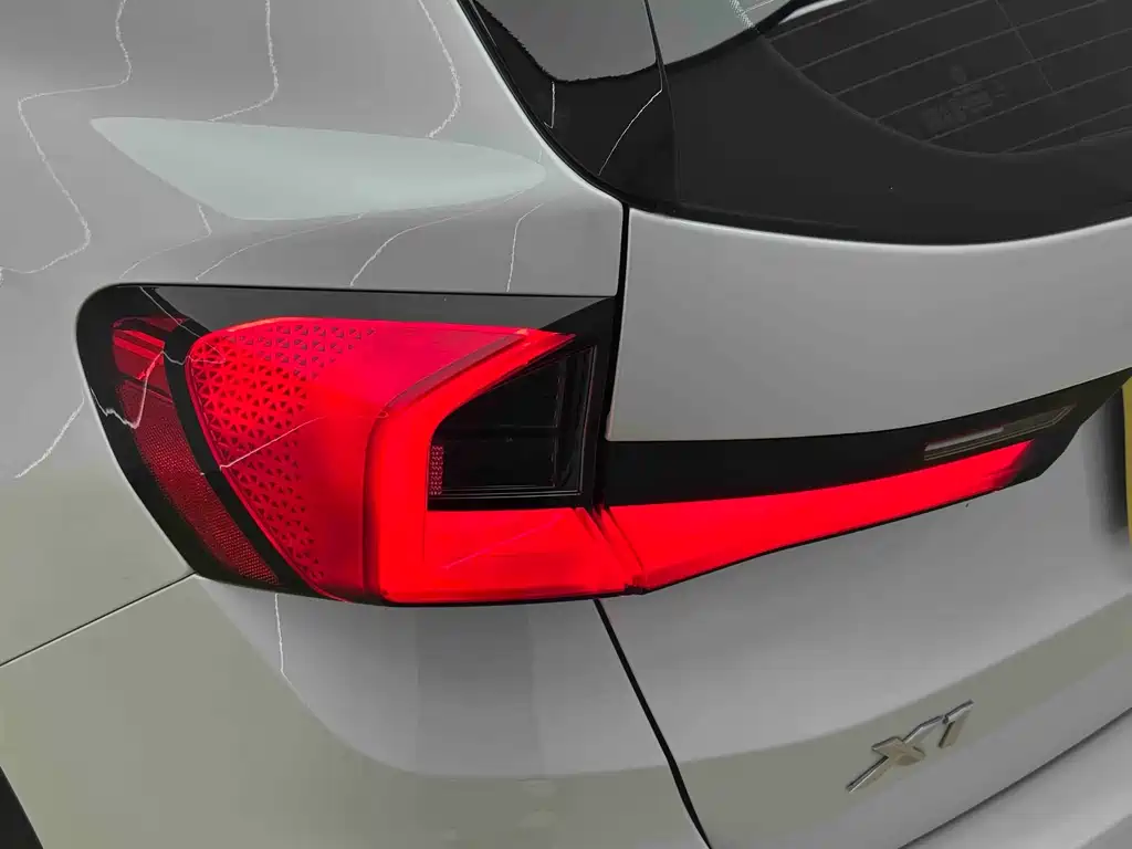 BMW X1 — миниатюра 16