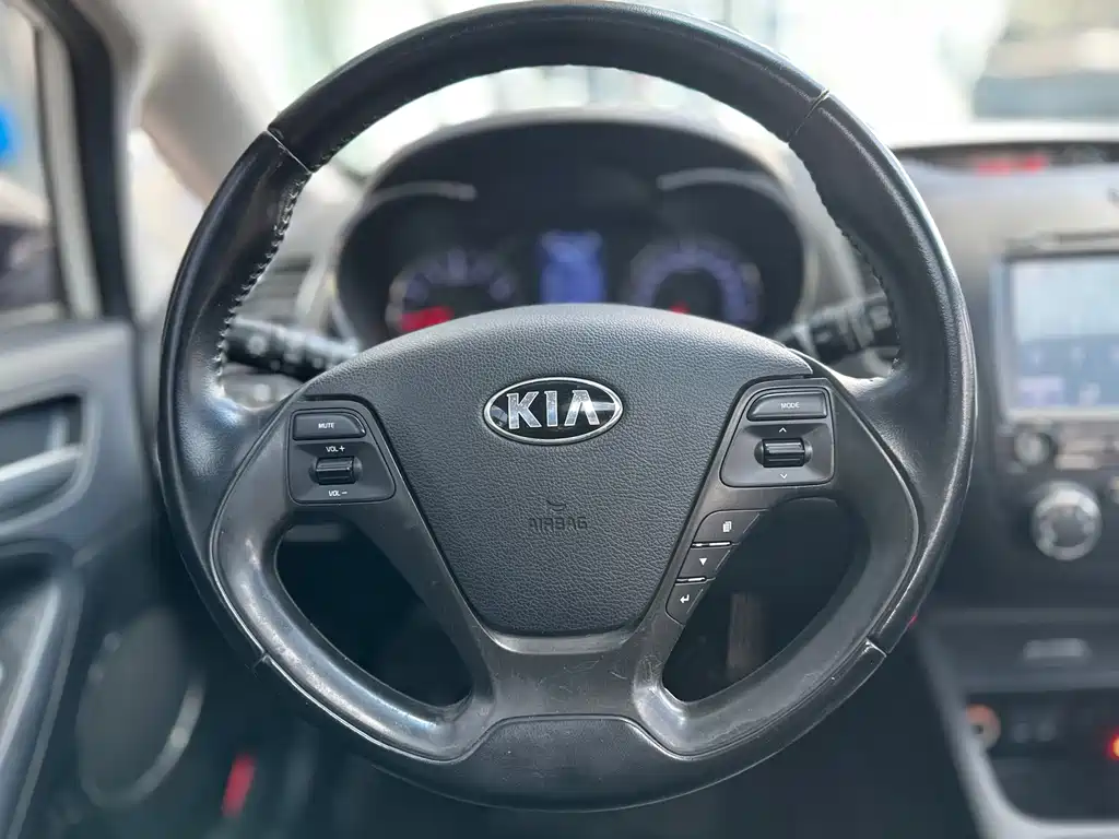 Kia K3 — миниатюра 19