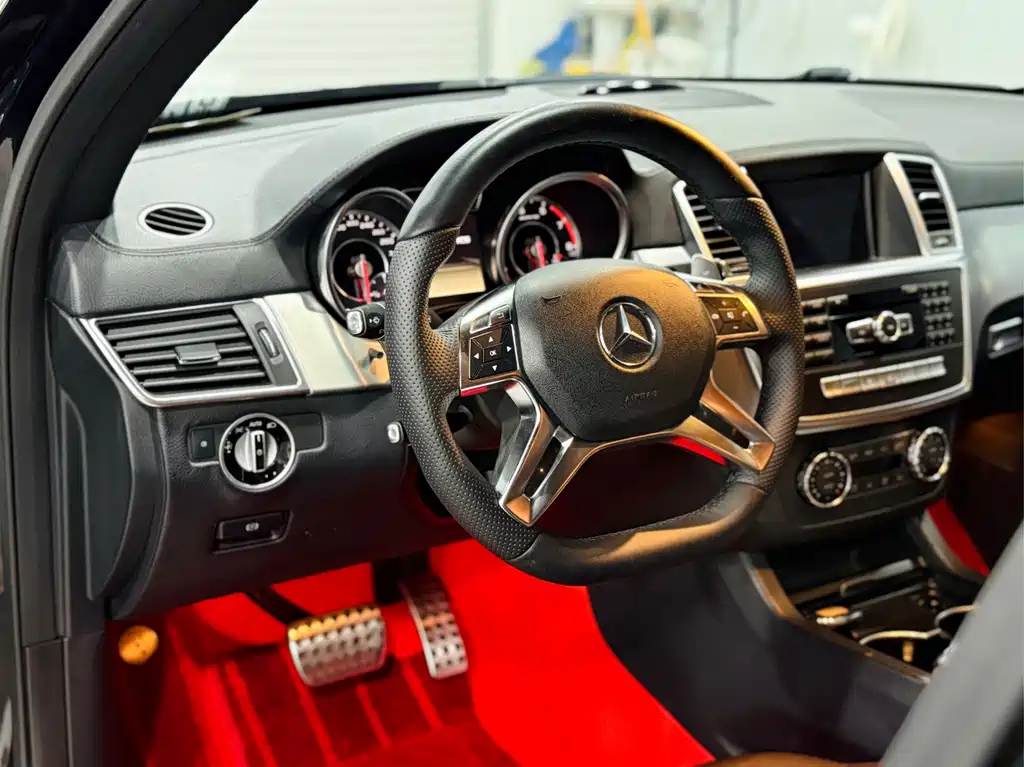 Mercedes-Benz M-Class AMG — миниатюра 7