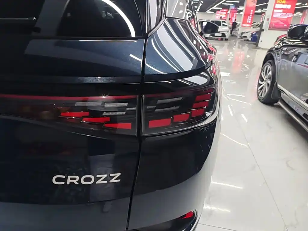 Volkswagen ID.4 Crozz — миниатюра 8