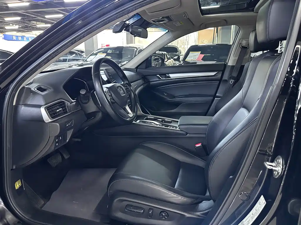 Honda Accord — миниатюра 5