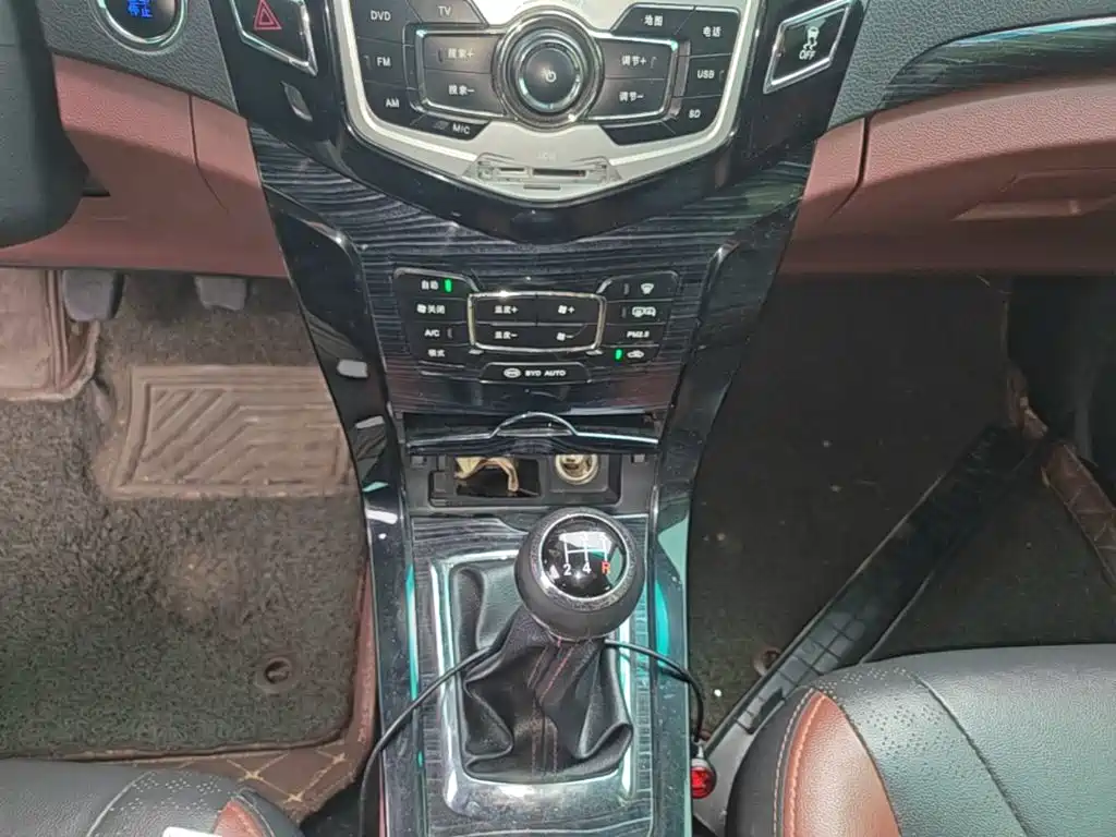 BYD Surui — миниатюра 14