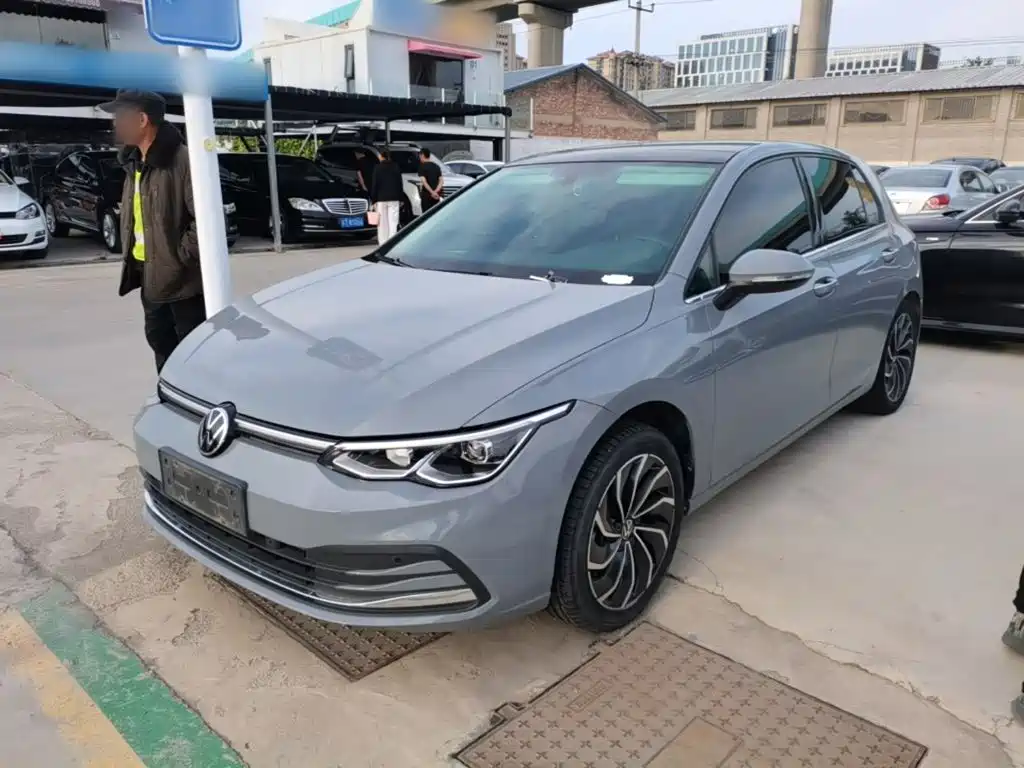 Volkswagen Golf — миниатюра 2