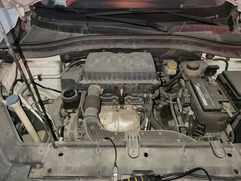 Roewe RX3 — миниатюра 11