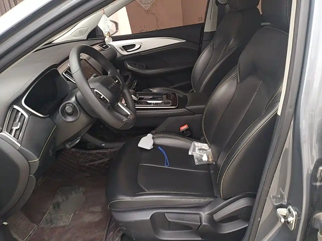 Roewe i6 MAX New Energy — миниатюра 15