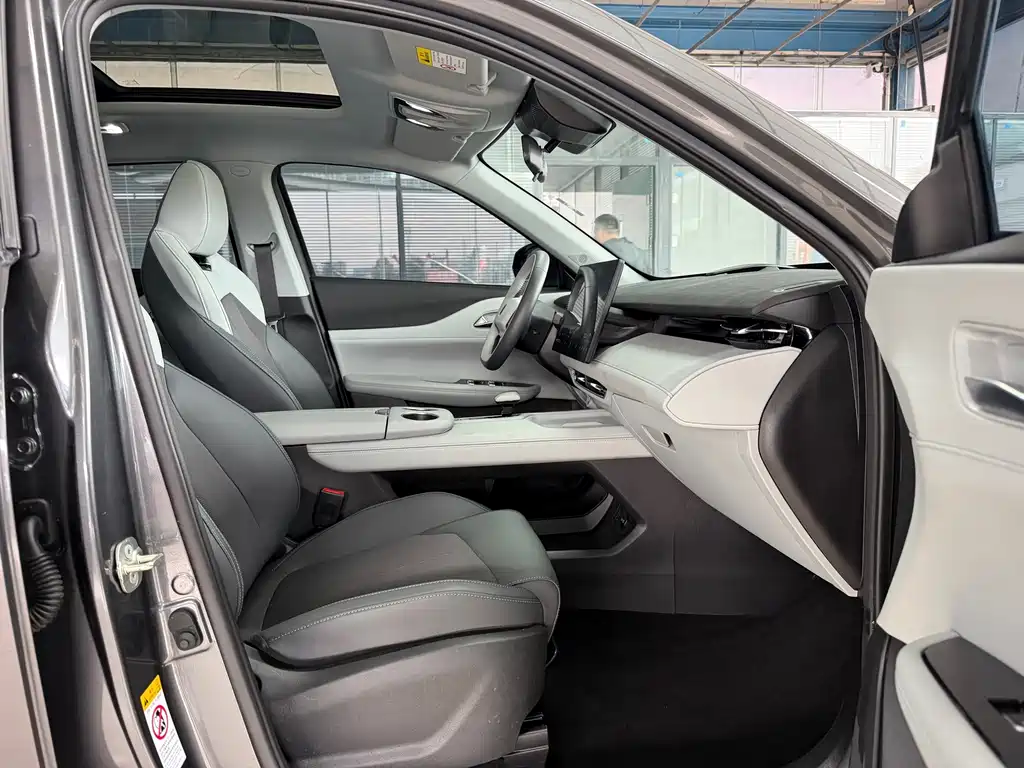 Changan UNI-Z — миниатюра 14