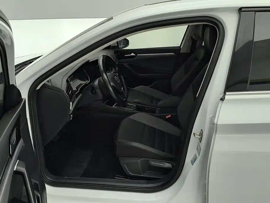 Volkswagen Sagitar — миниатюра 9