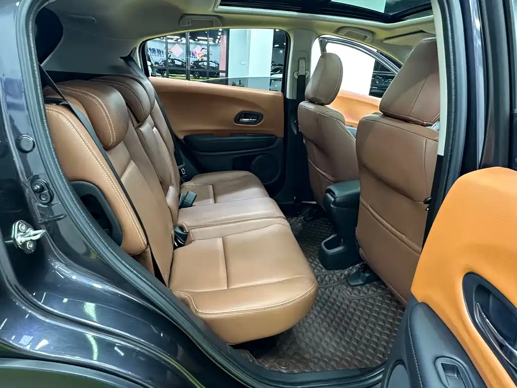 Honda Vezel — миниатюра 19