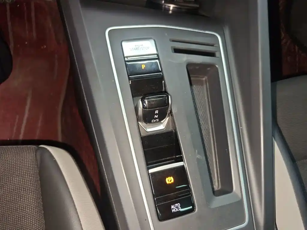 Volkswagen Golf — миниатюра 14