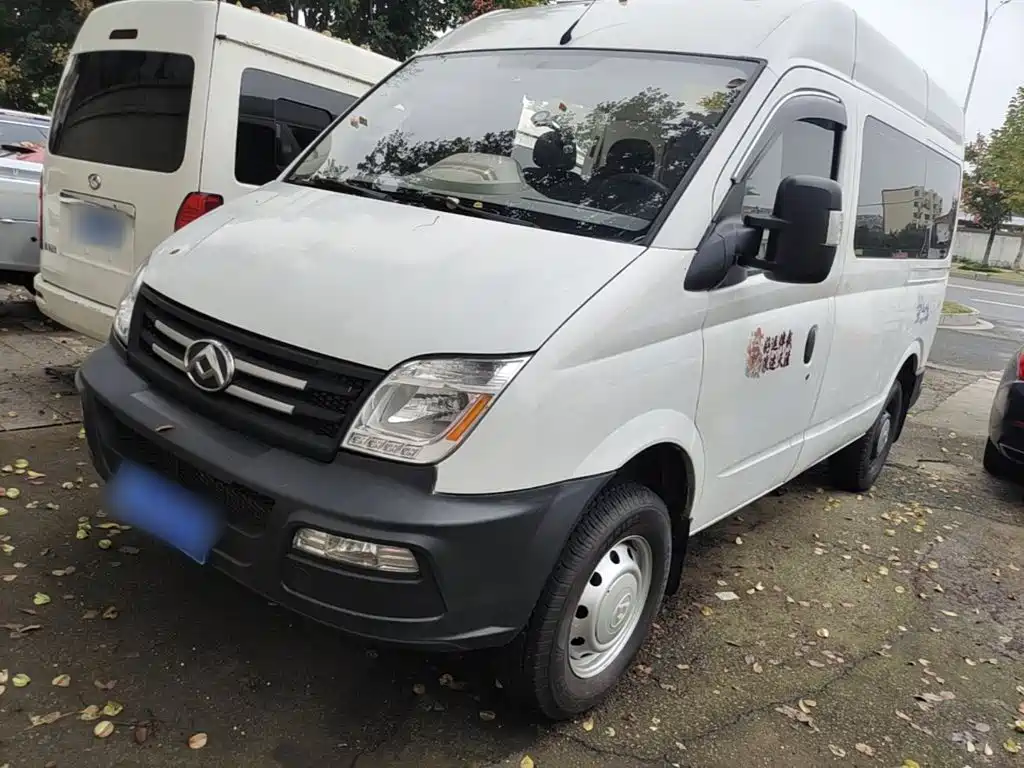 MAXUS V80 — миниатюра 2