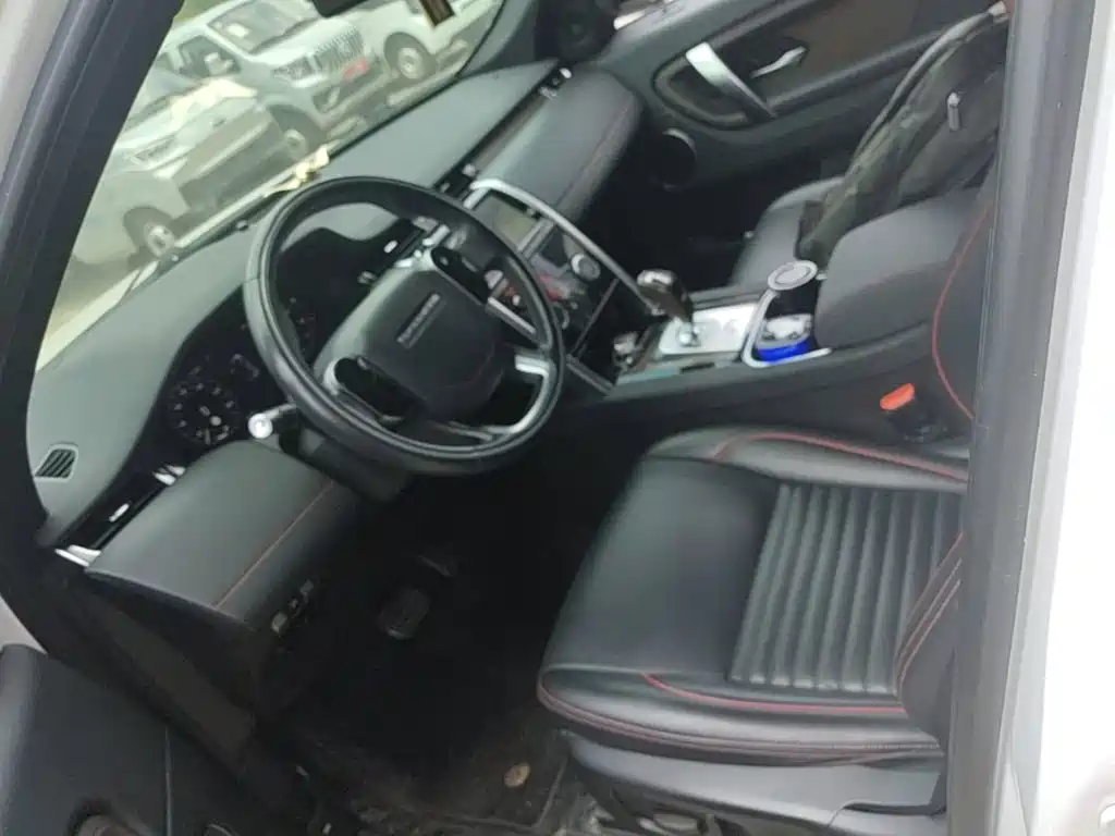 Land Rover Discovery Sport — миниатюра 15