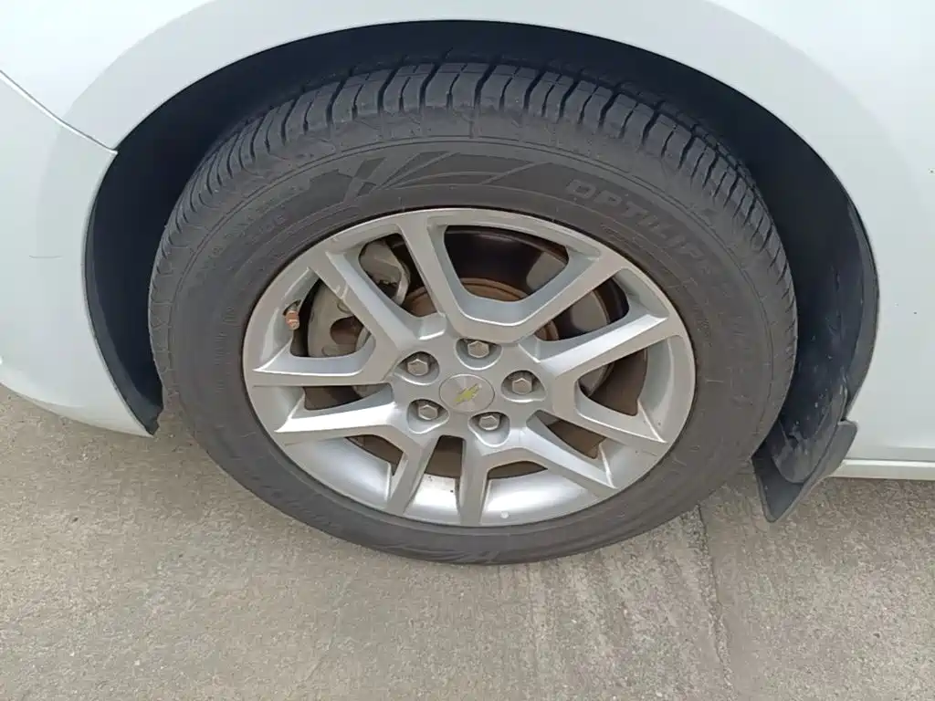 Chevrolet Malibu — миниатюра 23