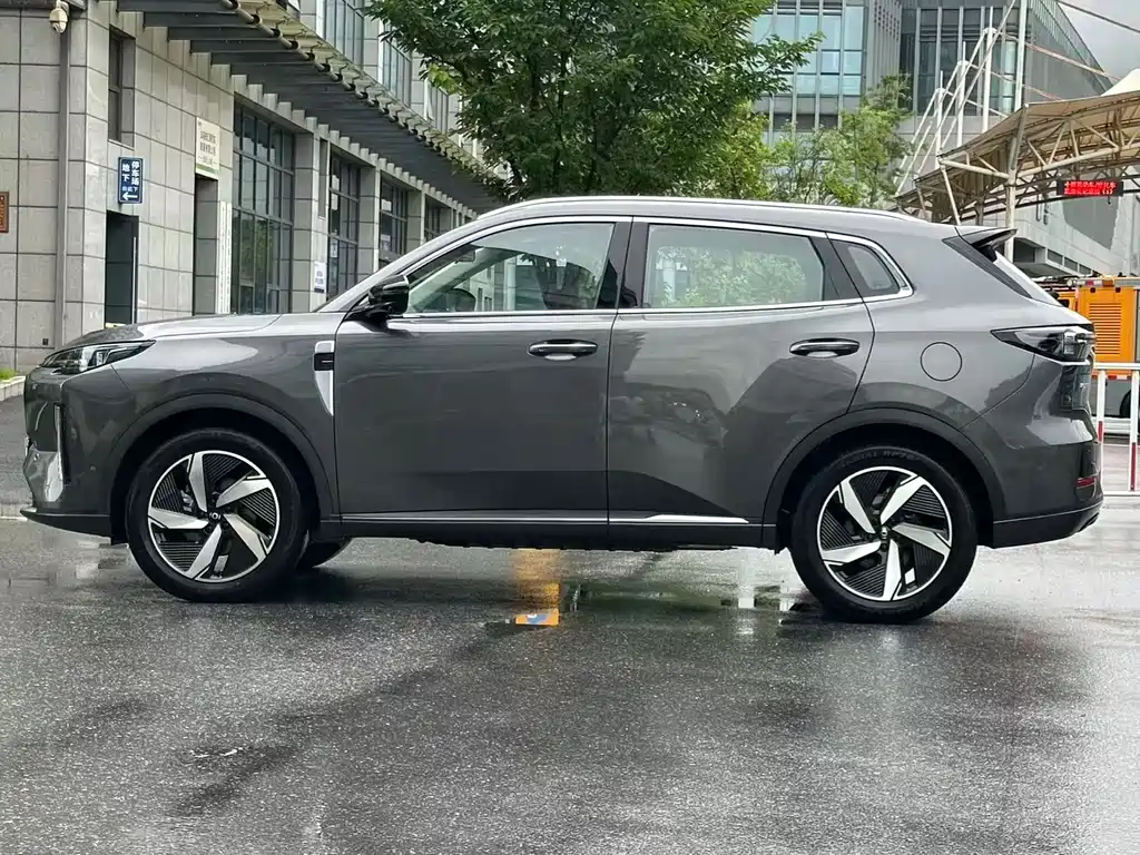 Changan Q05 2023 125 Max
