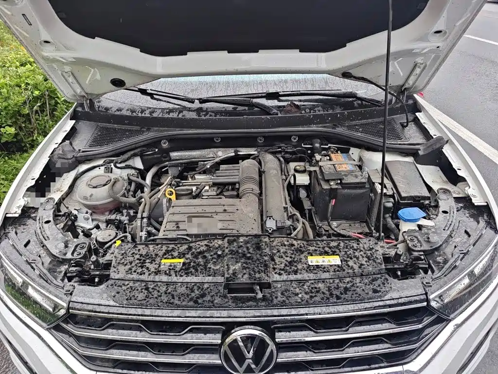 Volkswagen T-Roc — миниатюра 16