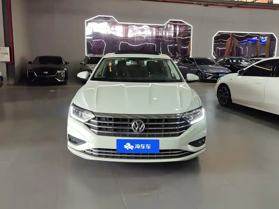 Volkswagen Sagitar — миниатюра 2