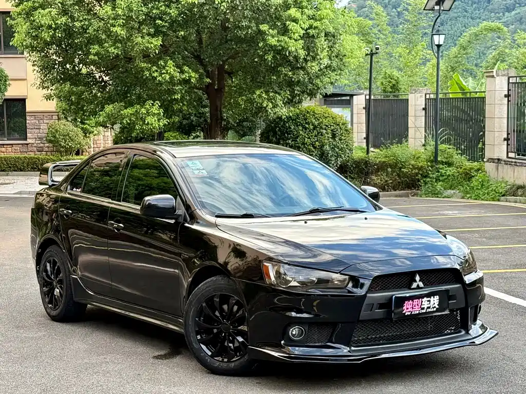 Mitsubishi Lancer EX — миниатюра 3